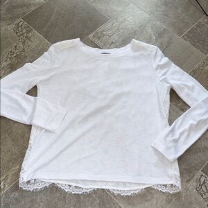Lord & Taylor sm Elegant White Lace Trim Women's Top with lace back NWOT
